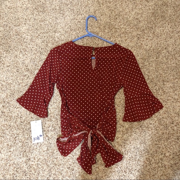 Red tie bow shirt - Picture 5 of 7